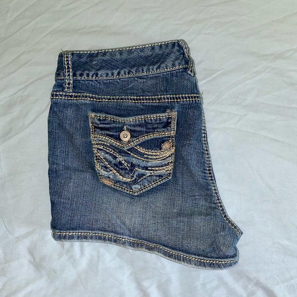 Maurices 13/14 Denim Jean Shorts